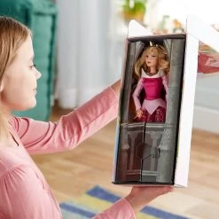 Aurora Classic Doll – Sleeping Beauty – 11 1/2'' -Disney 6001040901697 8