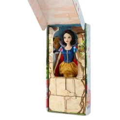 Snow White Classic Doll – 11 1/2'' -Disney 6001040901706 1