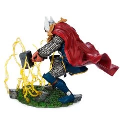 The Mighty Thor Gallery Diorama By Diamond Select Toys -Disney 6101047454289 3