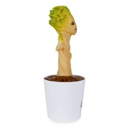 Baby Groot Light-Up Musical Bubble Blower – Guardians Of The Galaxy -Disney 6103058290105 4