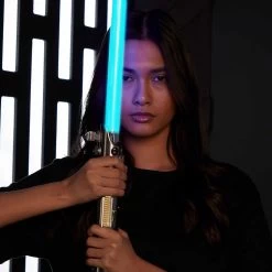 Skywalker Legacy LIGHTSABER Collectible Set – Star Wars -Disney 6106047623982 5