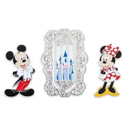 Mickey And Minnie Mouse Fantasyland Pin – Disney100 -Disney 6505056527551 1